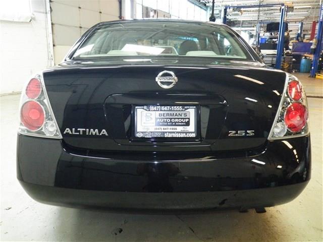 2005 Nissan Altima Pickupslt Quad Cab SWB 4WD 4x4 Truck