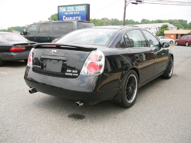 2005 Nissan Altima LE