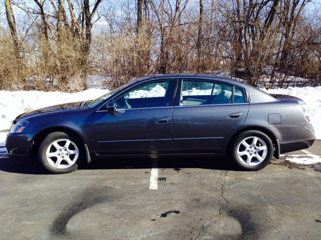 2005 Nissan Altima XR