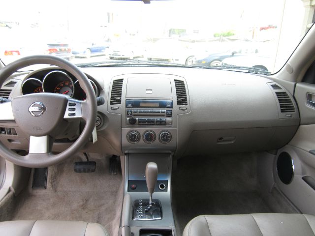 2005 Nissan Altima Unknown