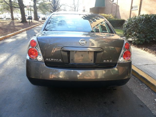 2005 Nissan Altima Pickupslt Quad Cab SWB 4WD 4x4 Truck