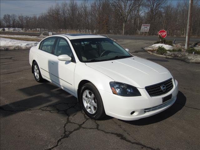 2005 Nissan Altima SLT Quad Cab 2WD