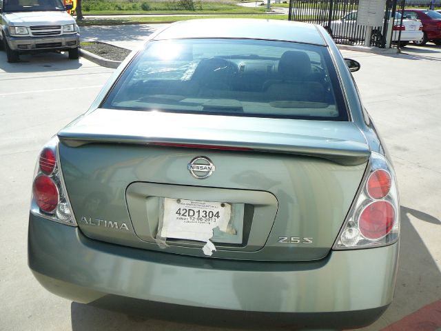 2005 Nissan Altima Pickupslt Quad Cab SWB 4WD 4x4 Truck