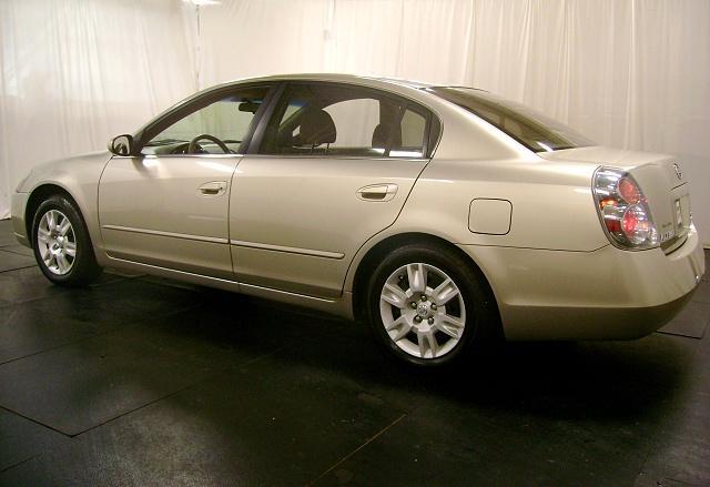 2005 Nissan Altima Cl600 Bi-T