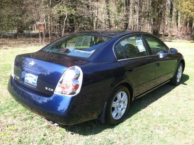 2005 Nissan Altima Pickupslt Quad Cab SWB 4WD 4x4 Truck