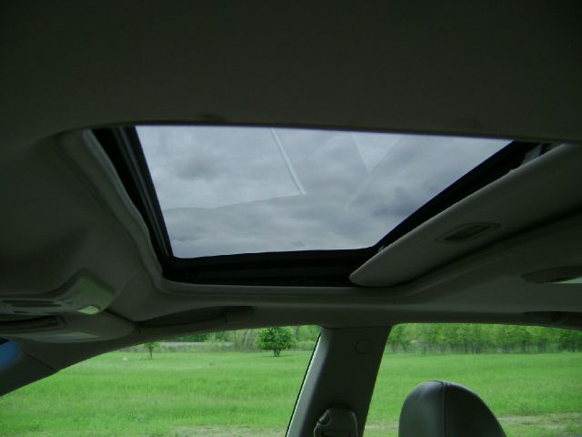 2005 Nissan Altima ST Pickup 4D 5 1/2 Ft