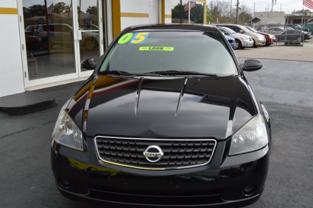 2005 Nissan Altima SLT Quad Cab 2WD