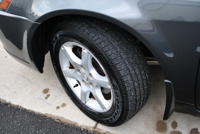 2005 Nissan Altima Pickupslt Quad Cab SWB 4WD 4x4 Truck