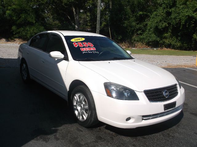 2005 Nissan Altima Pickupslt Quad Cab SWB 4WD 4x4 Truck