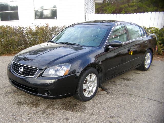 2005 Nissan Altima XR