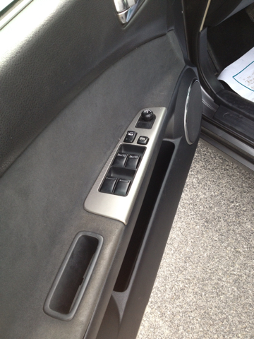 2005 Nissan Altima SLT Quad Cab 2WD