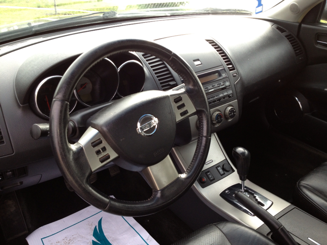 2005 Nissan Altima SLT Quad Cab 2WD