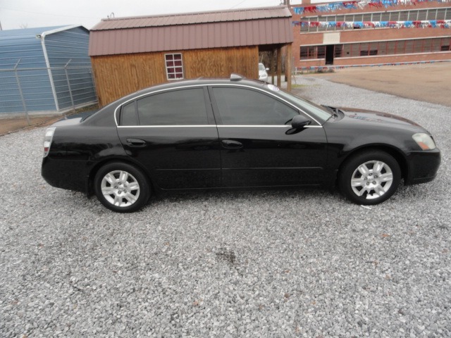 2005 Nissan Altima Pickupslt Quad Cab SWB 4WD 4x4 Truck