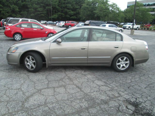 2005 Nissan Altima SLT Quad Cab 2WD