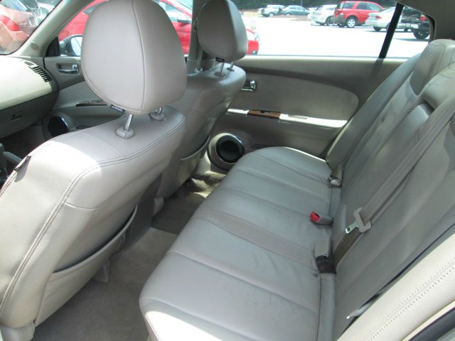 2005 Nissan Altima SLT Quad Cab 2WD