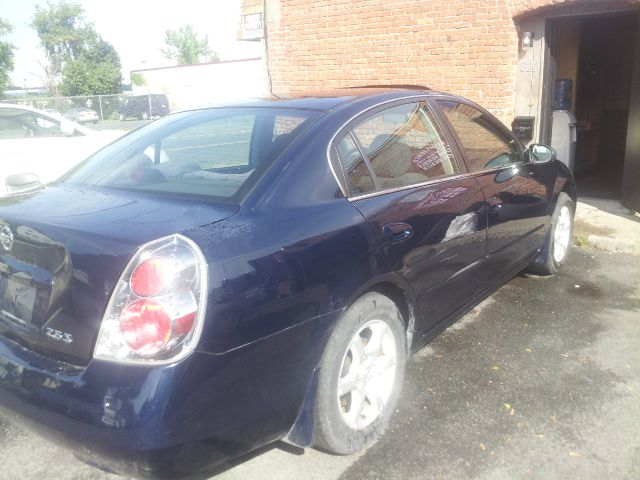 2005 Nissan Altima Pickupslt Quad Cab SWB 4WD 4x4 Truck