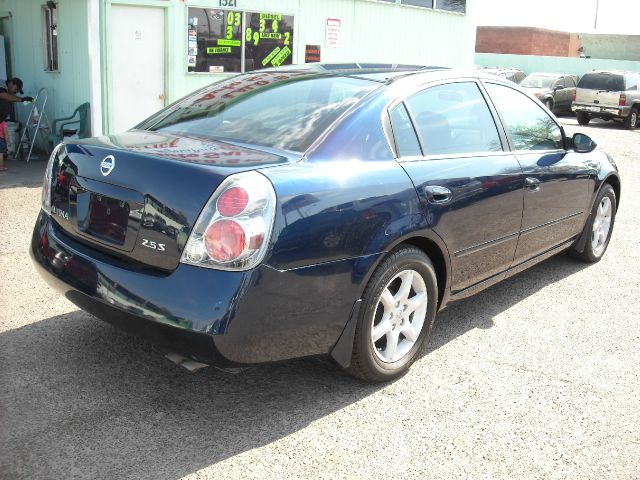 2005 Nissan Altima Pickupslt Quad Cab SWB 4WD 4x4 Truck
