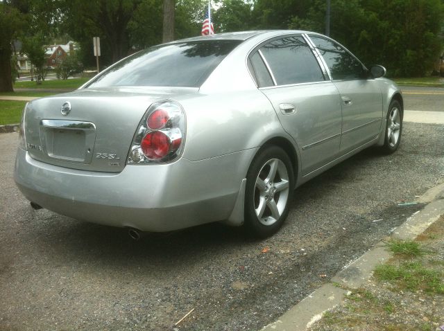 2005 Nissan Altima Unknown