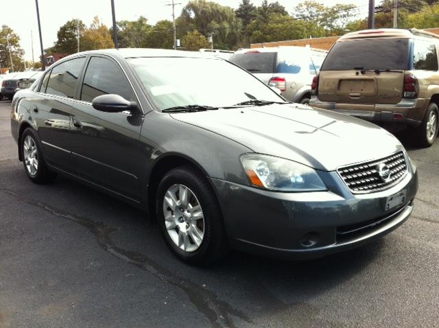 2005 Nissan Altima XR
