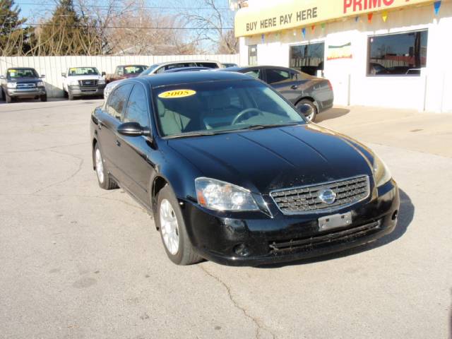 2005 Nissan Altima Pickupslt Quad Cab SWB 4WD 4x4 Truck