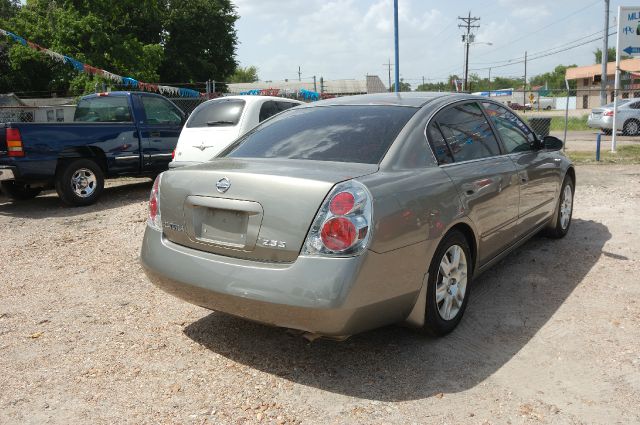 2005 Nissan Altima SLT Quad Cab 2WD