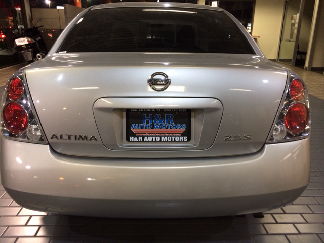 2005 Nissan Altima Pickupslt Quad Cab SWB 4WD 4x4 Truck