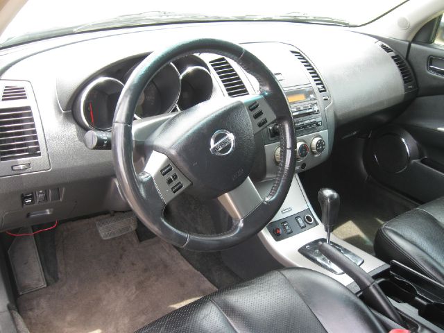 2005 Nissan Altima Pickupslt Quad Cab SWB 4WD 4x4 Truck