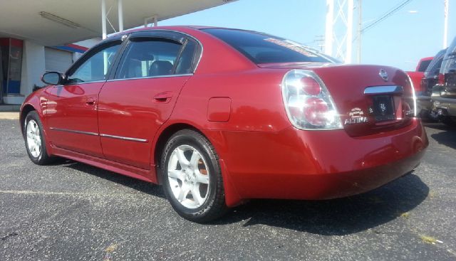 2005 Nissan Altima SLT Quad Cab 2WD