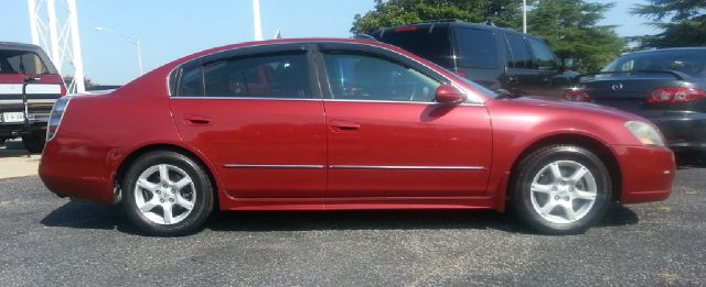 2005 Nissan Altima SLT Quad Cab 2WD