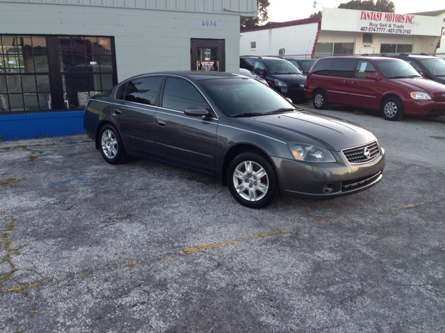 2005 Nissan Altima Pickupslt Quad Cab SWB 4WD 4x4 Truck