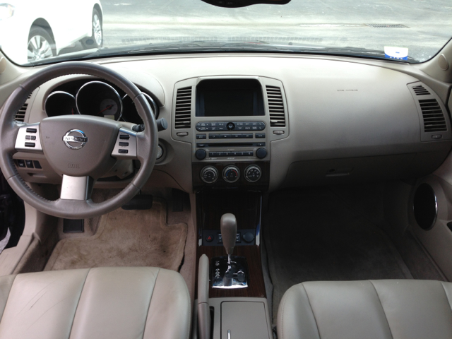 2005 Nissan Altima ST Pickup 4D 5 1/2 Ft