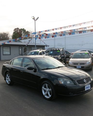 2005 Nissan Altima LE
