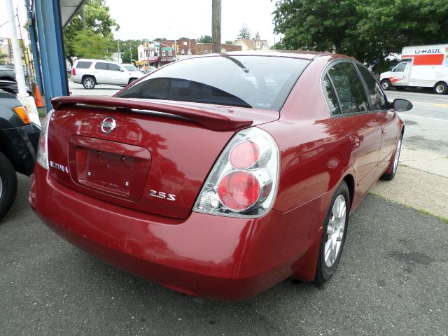2005 Nissan Altima Pickupslt Quad Cab SWB 4WD 4x4 Truck