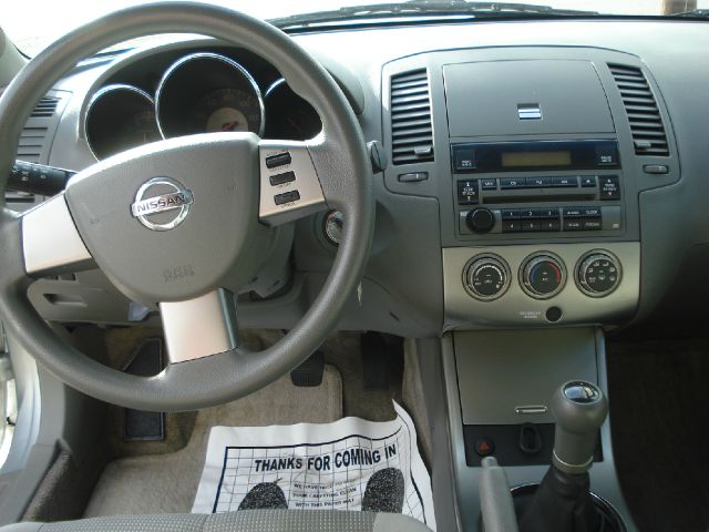 2005 Nissan Altima Pickupslt Quad Cab SWB 4WD 4x4 Truck