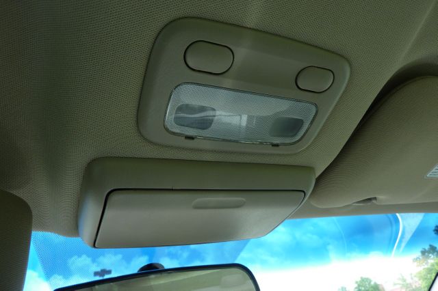 2005 Nissan Altima SLT Quad Cab 2WD