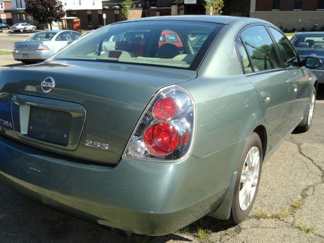 2005 Nissan Altima Pickupslt Quad Cab SWB 4WD 4x4 Truck