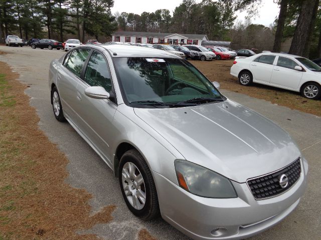 2005 Nissan Altima GS-R