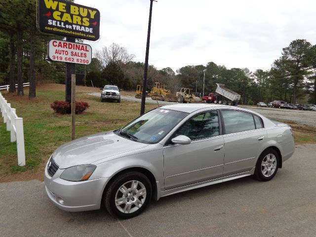 2005 Nissan Altima GS-R