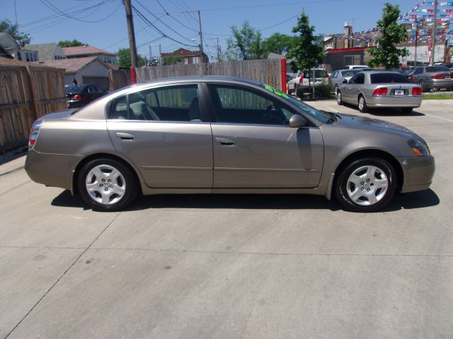 2005 Nissan Altima Pickupslt Quad Cab SWB 4WD 4x4 Truck