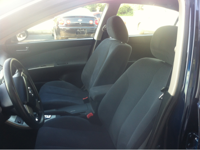 2005 Nissan Altima Pickupslt Quad Cab SWB 4WD 4x4 Truck