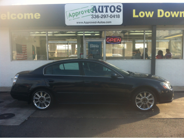 2005 Nissan Altima Pickupslt Quad Cab SWB 4WD 4x4 Truck