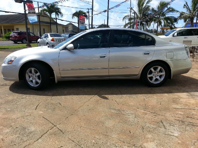 2005 Nissan Altima SLT Quad Cab 2WD