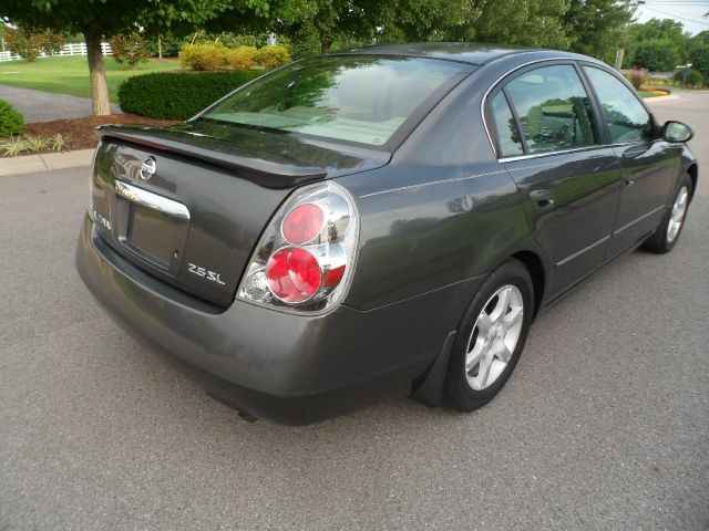 2005 Nissan Altima SLT Quad Cab 2WD