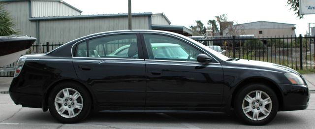 2005 Nissan Altima GS-R