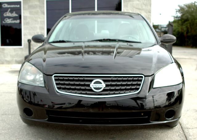 2005 Nissan Altima GS-R