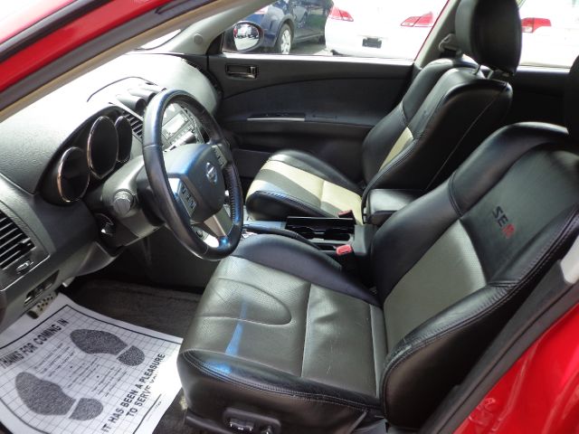 2005 Nissan Altima Crew Cab Standard Box 4-wheel Drive SLE