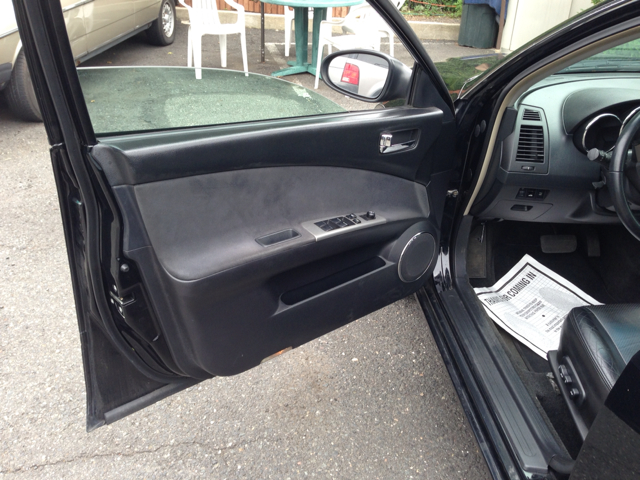 2005 Nissan Altima ST Pickup 4D 5 1/2 Ft