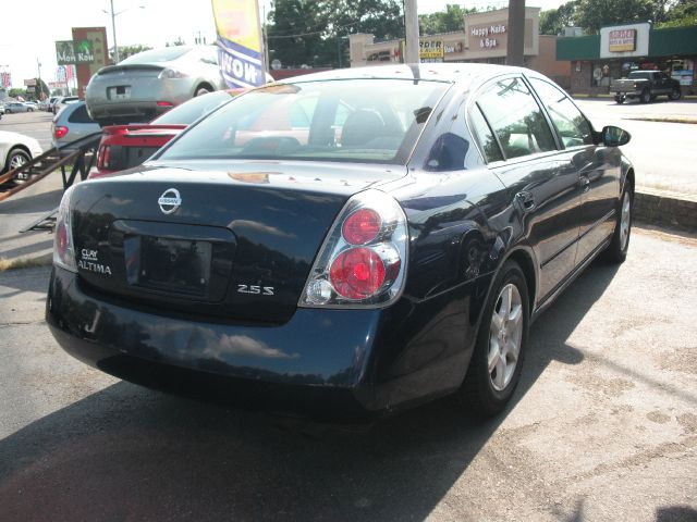 2005 Nissan Altima Pickupslt Quad Cab SWB 4WD 4x4 Truck