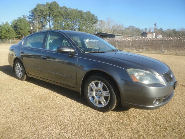 2005 Nissan Altima Unknown