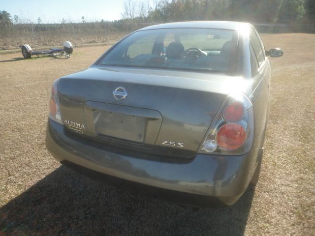 2005 Nissan Altima Unknown